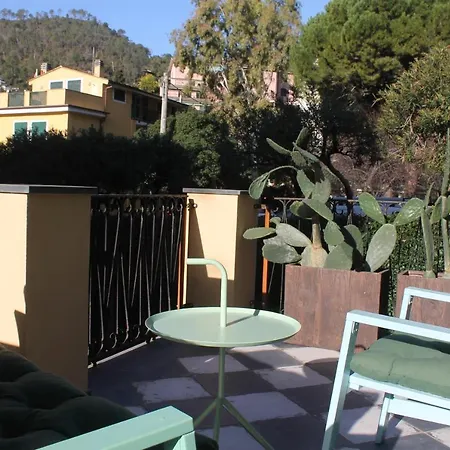 La Terrazza Sul Vicolo Apartment *
